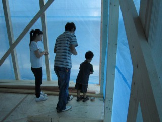 hk091406.jpg